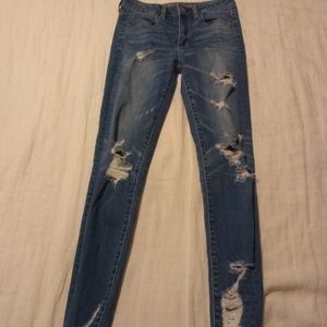 CUTE distressed skinny jeans